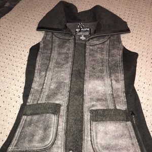 Kuhl Sherpa Vest